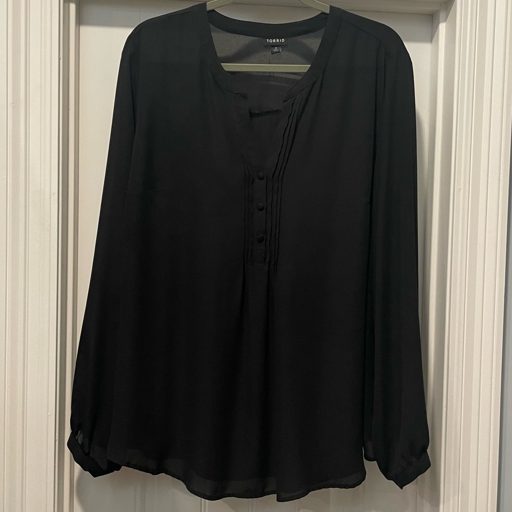Torrid Size 2 Blouse